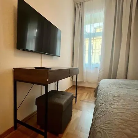 Apartment Firstclass 2r_apartment In
